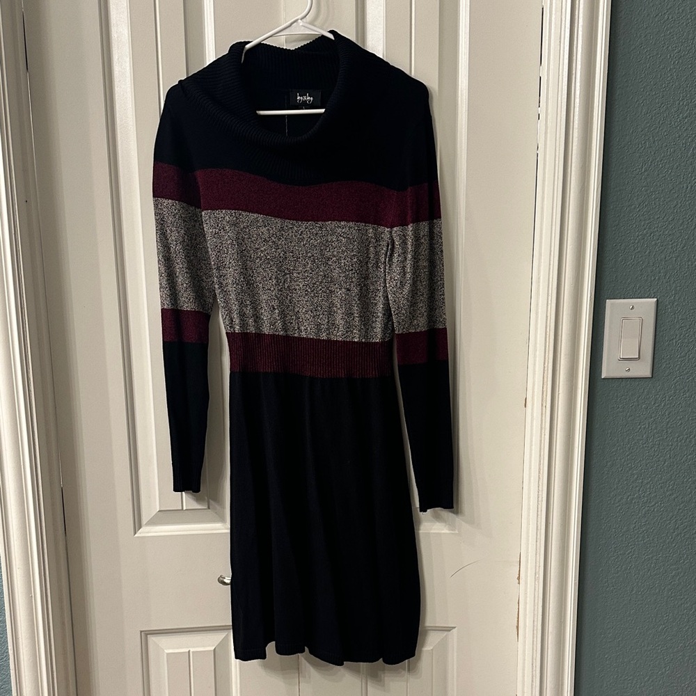 by & by Black and Burgundy Long Sleeve Dress